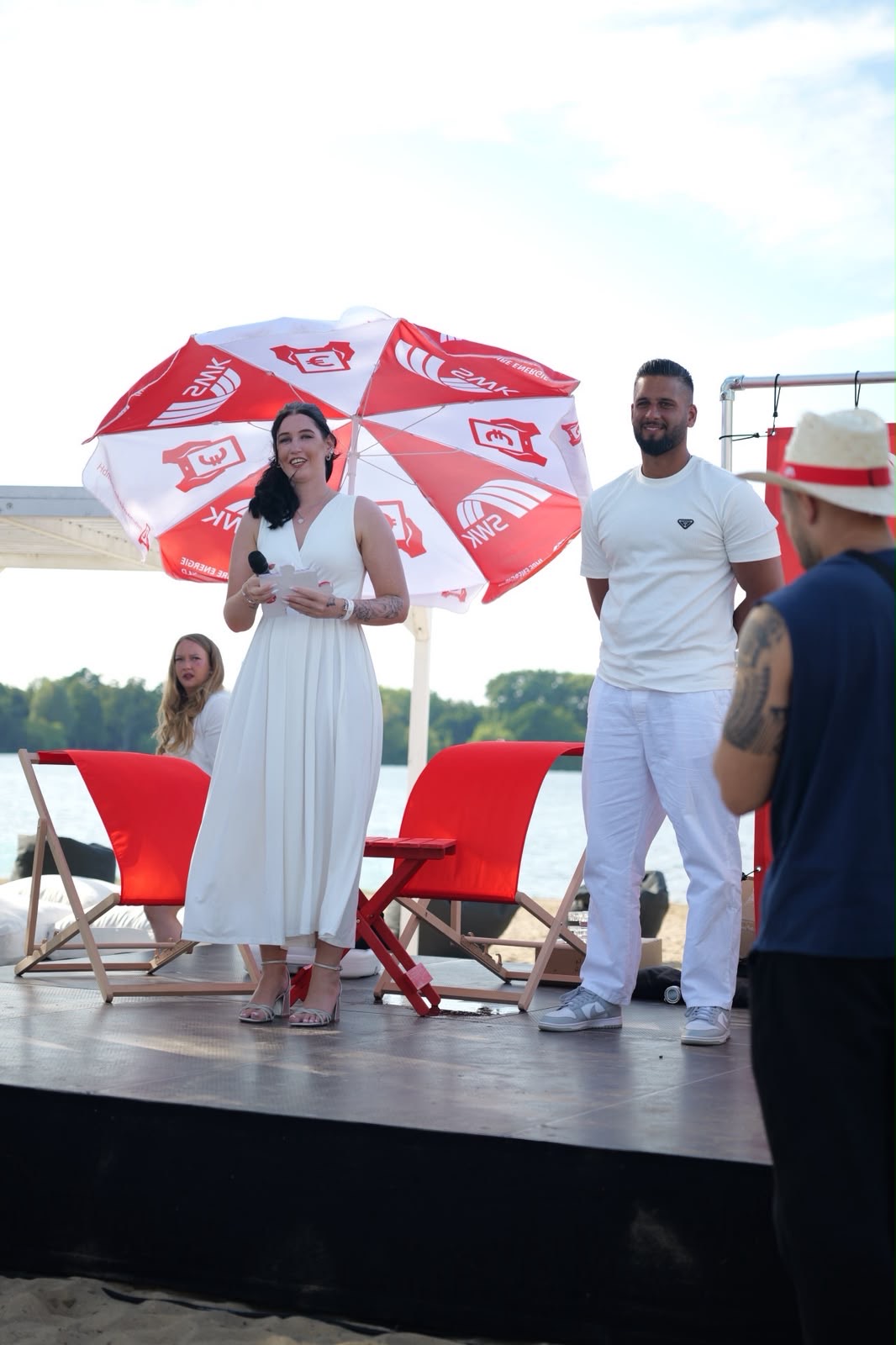 Moderation der Preisverleihung beim Sommer-Event